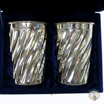 Набор серебряных стаканов "Волна" (2 шт) (объем 1 стакана 330 мл)