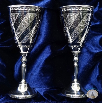 Набор серебряных рюмок для водки или коньяка "Удача" (2 шт) (объем 1 рюмки 60 мл)