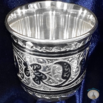Серебряная стопка для водки или коньяка "Прибой" (объем 40 мл)