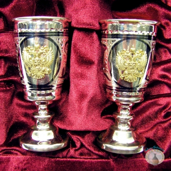 Набор серебряных рюмок для водки или коньяка с позолоченным гербом России "Патриарх-3" (2 шт)