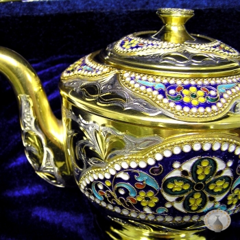 Серебряный чайник заварочный с позолотой и горячей эмалью "Вернисаж"