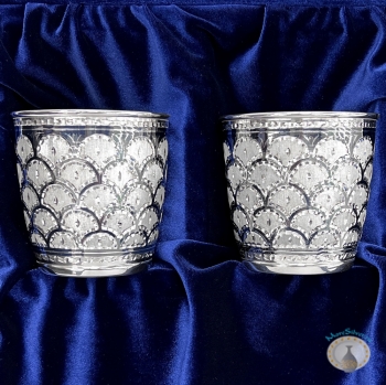 Набор серебряных стаканов "Фантазия-3" (2 шт) (объем 1 стакана 230 мл)