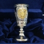 Серебряная рюмка для водки или коньяка с позолоченным гербом России "Ветеран-2" (объем 50 мл) - фото 1