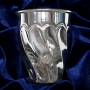 Серебряная стопка для водки или коньяка "Волна" (объем 90 мл) - фото 1