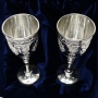 Набор серебряных рюмок для водки или коньяка "Легенда" (2 шт) (объем 1 рюмки 50 мл) - фото 1