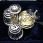 Серебряная сольница и перечница с ложечкой "Белоснежка" - фото 1